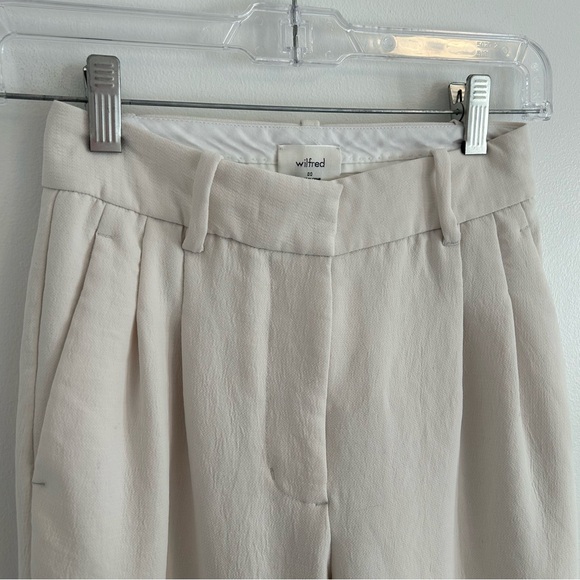 (SOLD) WILFRED x ARITZIA Effortless Pants Cropped Size 00 Light Birch - Picture 3 of 12
